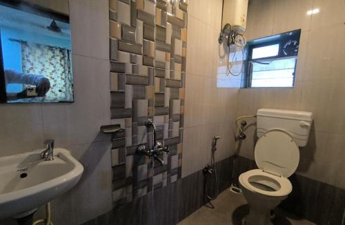 Nerul Hotel | Subodhaya Lodging and Boarding