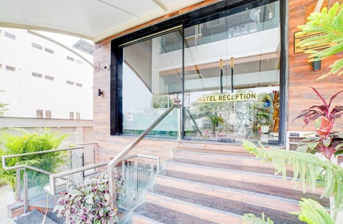 Bhopal House | SuiteHotel Ocean Breeze