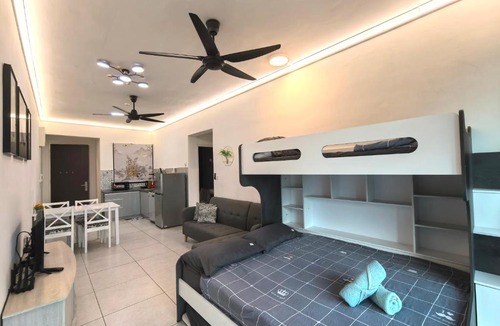 Kampung Masjid Timah Apartment | Summer Cozy Big Studio