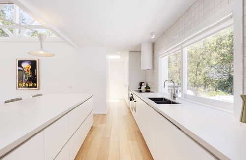 Merricks Beach House | Sunbather - Merricks Beach