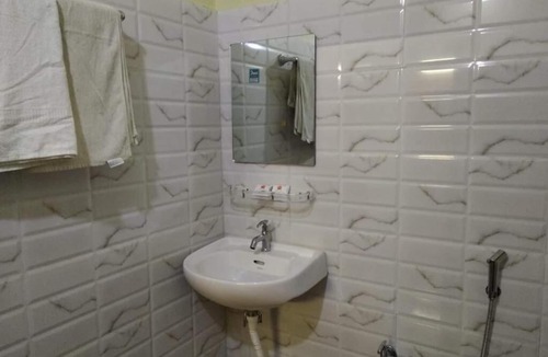 Basirhat Hotel | Sundarban Tiger Roar Resort