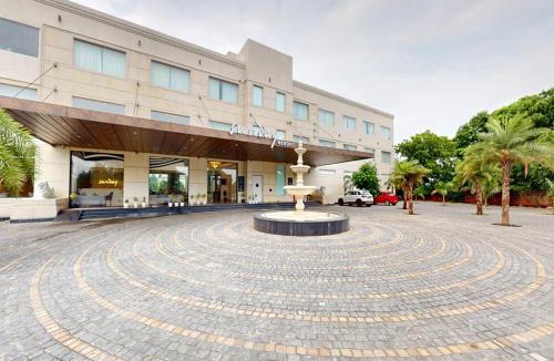 Bissar Akbarpur Hotel | Sunday Resort & Spa Manesar by CheckIn, Gurugram