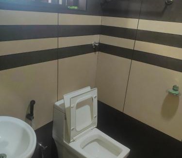 Kollam House | Sunny Hotel