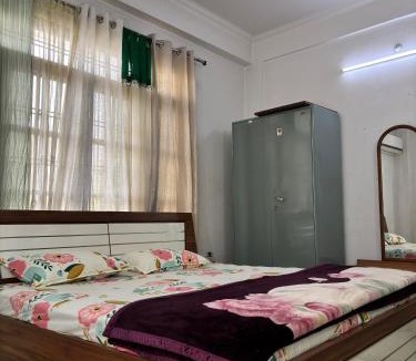 Indira Nagar House | Sunrise Retreat Homestay