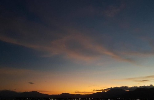 Cairns Central Business District Apartment | Sunset View Studio in Cairns City