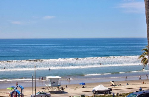 Townsite House | Sunsets and Spectacular Ocean Views Perfect Beach Home