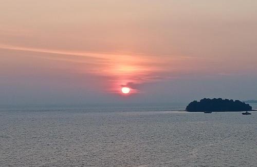 Taman Haji Zainal Apartment | Sunshine Bay Resort