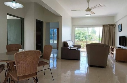 Taman Haji Zainal House | Sunshine Bay Resort Port Dickson
