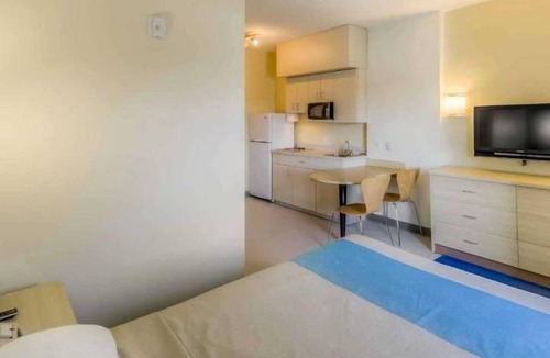 Estevan Hotel | Super 8 by Wyndham Estevan