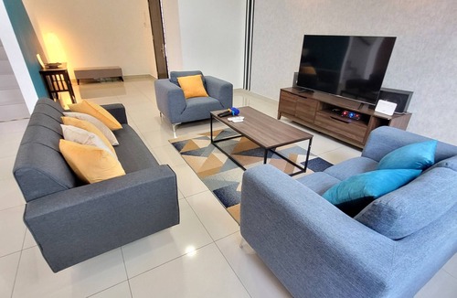 Bandar Penawar House | Super Clean and Cozy holiday villa at Desaru