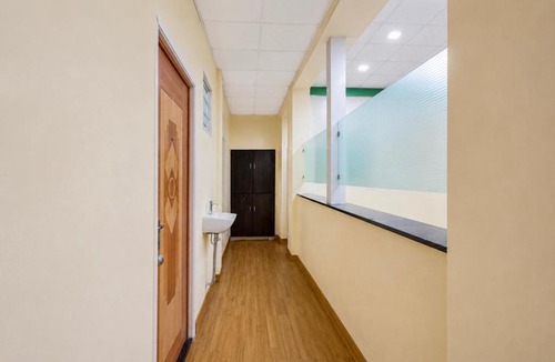 Sadashiv Peth Hotel | Super Collection O Dagdu Seth Ganpati Crossway Formerly Malwade Motels