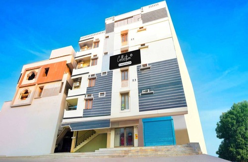 Hyderabad House | Super Collection O Suncity
