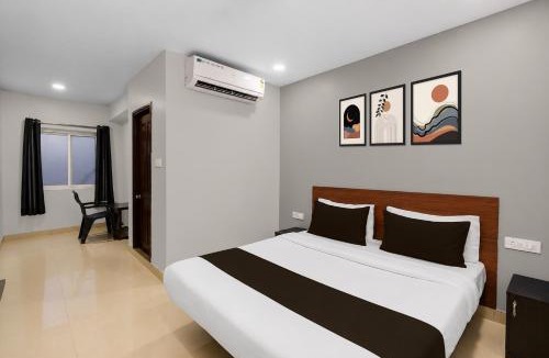 LB Nagar Hotel | Super Collection O Shri Ashtalakshmi Temple Hyderabad