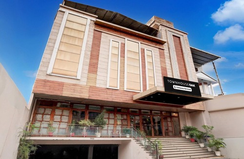 Dehradun House | Super Deluxe RoomGk Residency