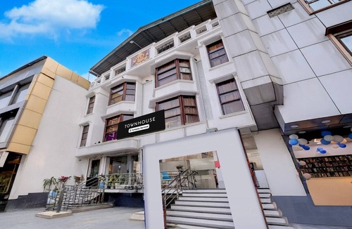 Bhopal House | Super Deluxe RoomHotel Shagun