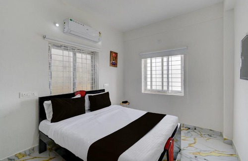 Medchal Hotel | Super Hotel O Gandimaisamma Thalli Temple Formerly GN Luxury Suits