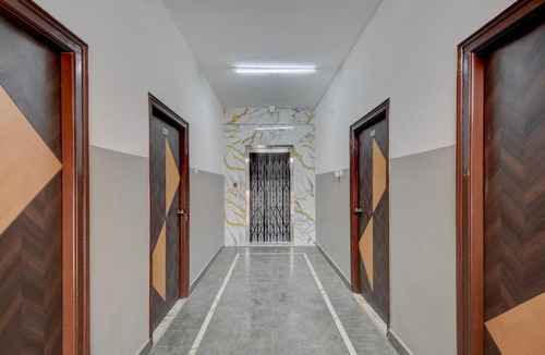 Medchal Hotel | Super Hotel O Gandimaisamma Thalli Temple Formerly GN Luxury Suits