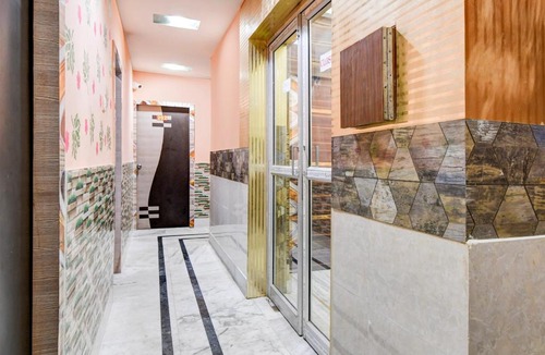 Kolkata Hotel | Super Hotel O Kolkata Near Acropolis Mall Formerly 7 Horse GH