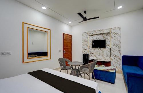 New Delhi Hotel | Super Hotel O Krishna Hotel