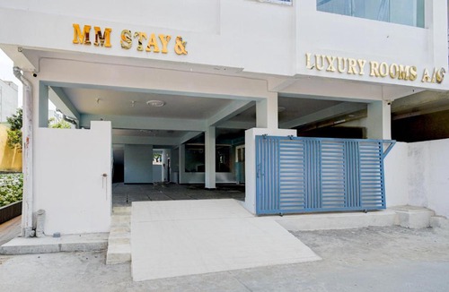 Uppal Hotel | Super Hotel O MM Stay & Luxury Rooms