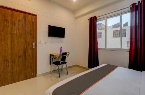 Gorakhpur Hotel | Super Hotel O Paliwal's Paradise