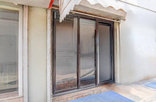 Shrirampur House | Super Hotel O Serampore