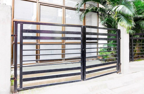 Kolkata House | Super Hotel O Tagore Park Laskarhat