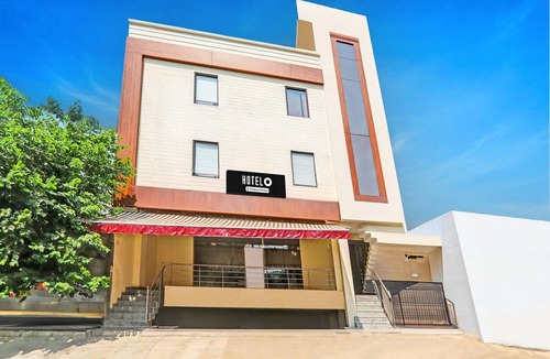 Hazratganj House | Super Kathauta Jheel Malhaur Gomti Nagar