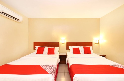 Klang Hotel | Super OYO 447 Comfort Hotel Meru
