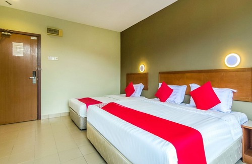 Taman Sri Muda Hotel | Super OYO 828 Comfort Hotel Shah Alam