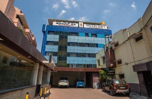 Sheshadripuram Hotel | Super OYO Capital O Savi International Near Bengaluru Palace