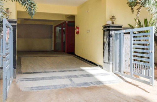 Madhapur House | Super Townhouse Hitech City Madhapur