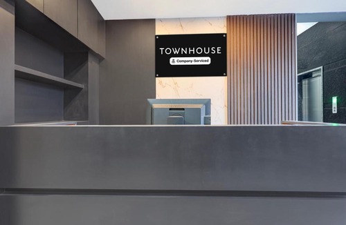 JP Nagar Hotel | Super Townhouse Konanakunte Cross Metro Station