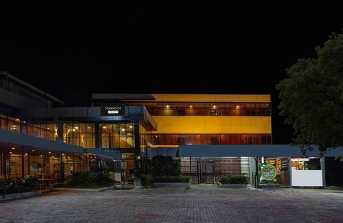 Krishnagiri House | Super Townhouse Krishnagiri