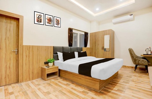 Danapur Hotel | Super Townhouse Oak AIIMS Walmi Govindpur