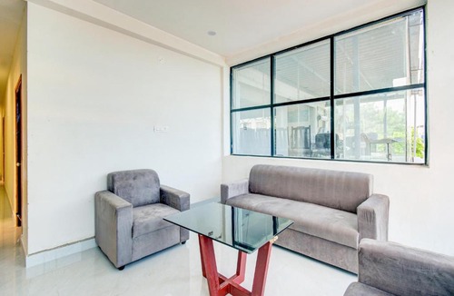 LB Nagar Hotel | Super Townhouse Oak Kamineni Bus Stop