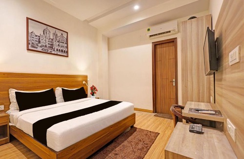 Rohtak Hotel | Super Townhouse Oak Rohtak Bus Terminal Formerly Inter Urban