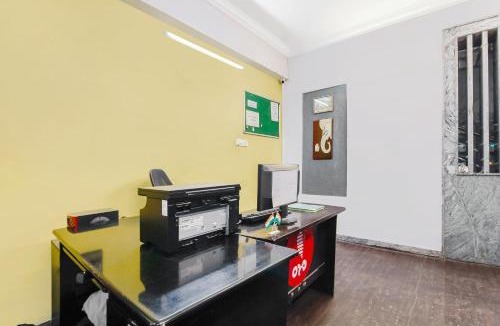 Madhapur Hotel | Super Townhouse Sri Nirvana Inn