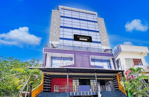 Patna House | Super Townhouse Zero Mile Gandhi Setu