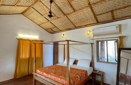 Pandharkawada House | Surbahar Tipeshwar