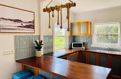 Korora Cottage | Surf Break On Bruxner - Korora (Pet Friendly)