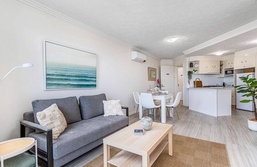 Palm Beach Apartment | Surf Watch Palm Beach