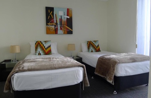 Surfers Paradise Resort | Surfer Paradise - Santana Holiday Resort