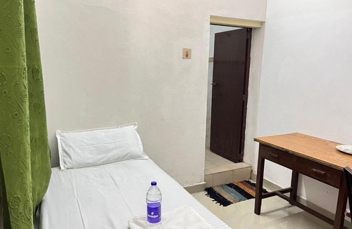 Thiruvananthapuram Hotel | Surya tourist home
