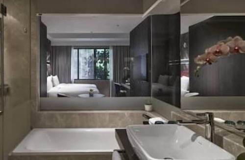 Golden Triangle Hotel | Swank Upscale Premium Club Hotel Bukit Bintang
