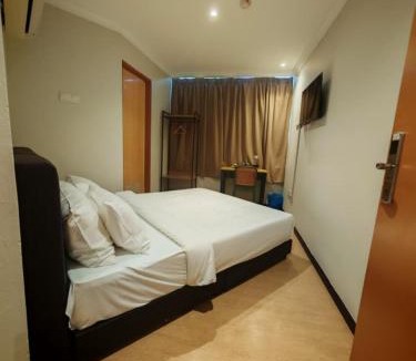 Nilai Hotel | Swing & Pillows - Dataran Nilai