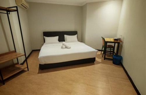 Nilai Hotel | Swing & Pillows - Dataran Nilai