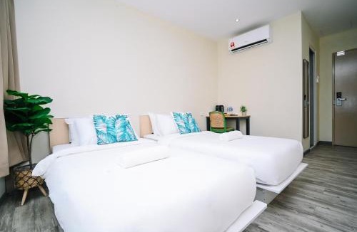 Presint 15 Hotel | Swing & Pillows - Putrajaya Selangor