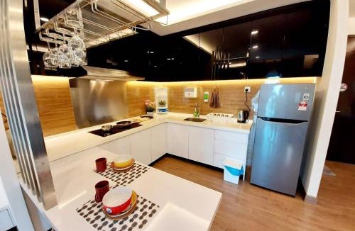 Seri Kembangan Apartment | Symphony Tower Studio # 3 (With Balcony)