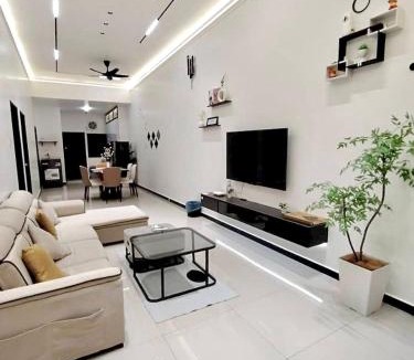 Asam Kumbang Resort | Taiping CreekLodge - Modern BrandNew HomeStay